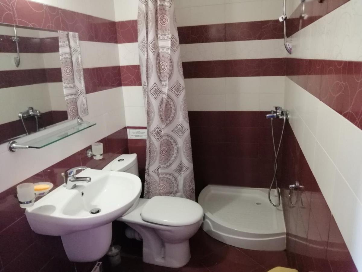 Grand Monasteryl Apartment ''Star Paradise'' 潘波洛沃 外观 照片