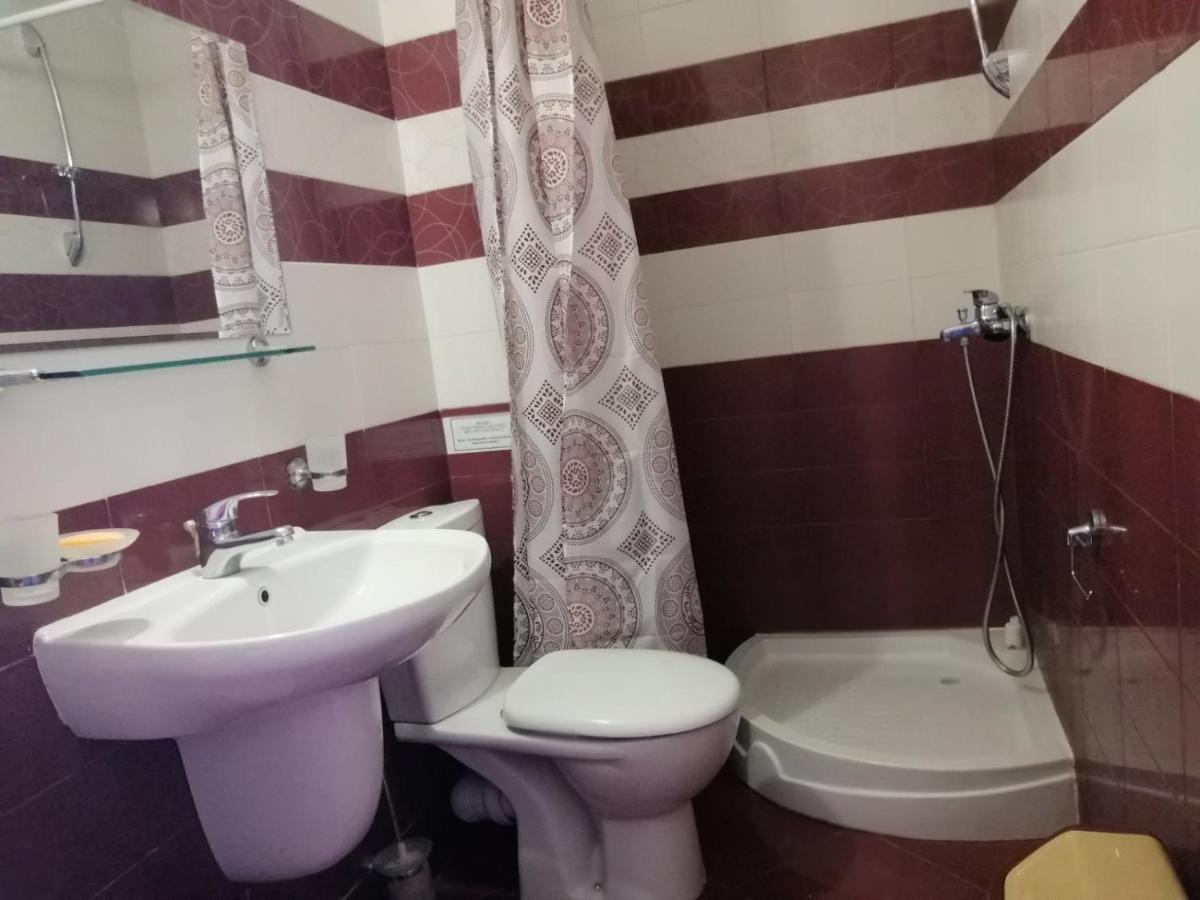 Grand Monasteryl Apartment ''Star Paradise'' 潘波洛沃 外观 照片